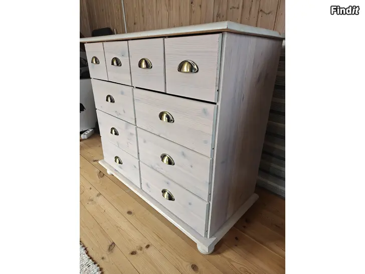 Säljes Apoteksskåp