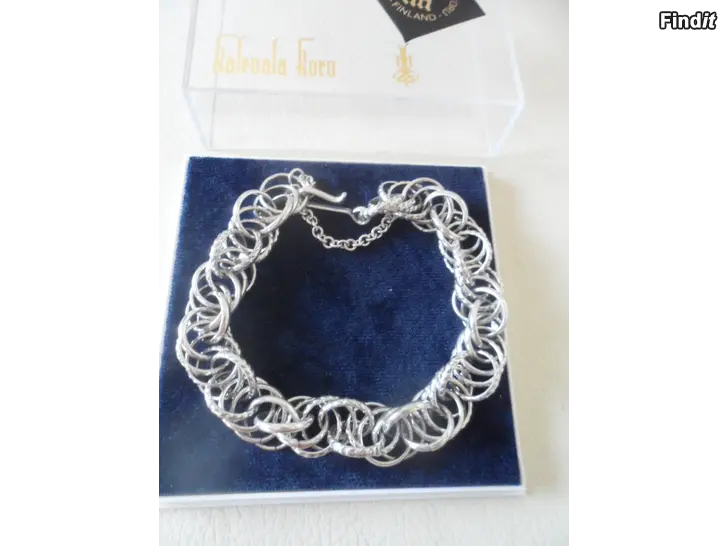 Myydään Kalevala Setukaisten rannekoru 32,5g Hopea uusi
