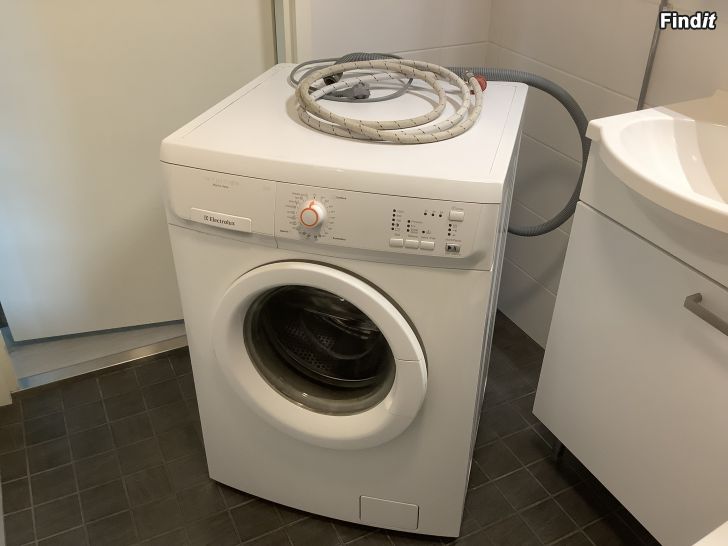 Myydään Pyykinpesukone Electrolux Intuition 5kg Eco Valve