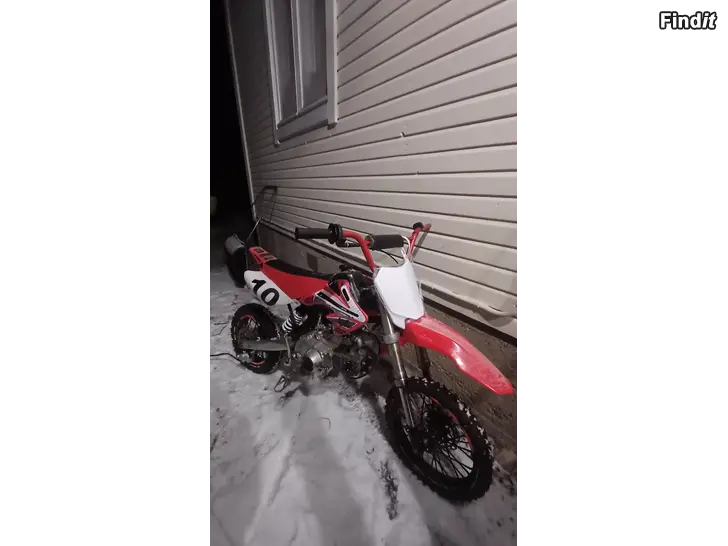 Säljes Pieni projekti myyntiin