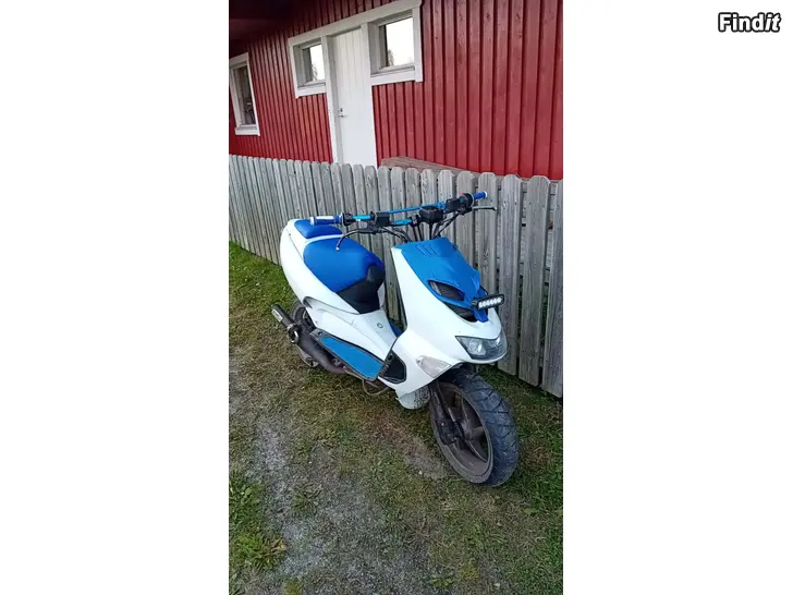 Myydään Aprilia sr50 street 2009