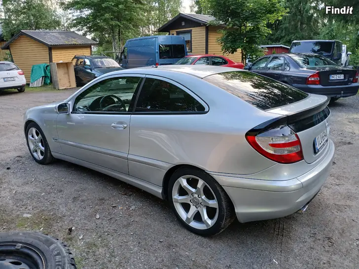 Myydään MB C Sport coube 2007  2.2 dsl