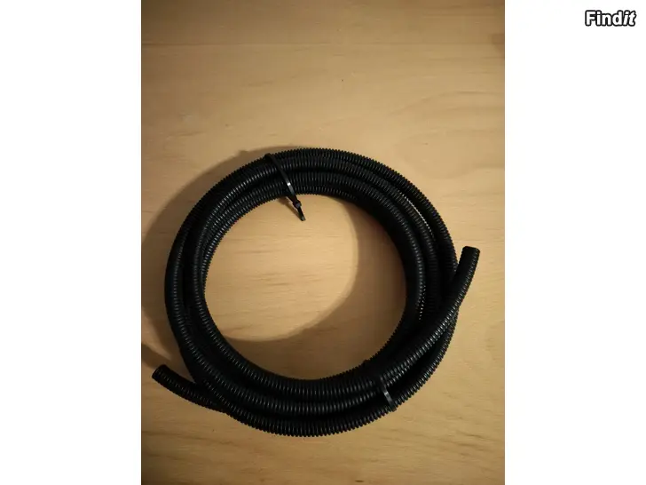 Myydään Suojaputki