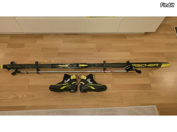 Säljes Fischer maastohiihtopaketti JR