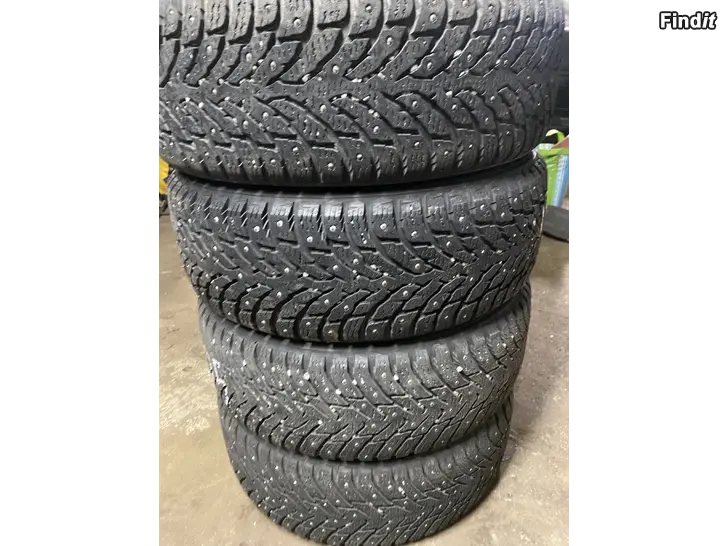 Myydään 205/55/16 nokia hakkapelitta