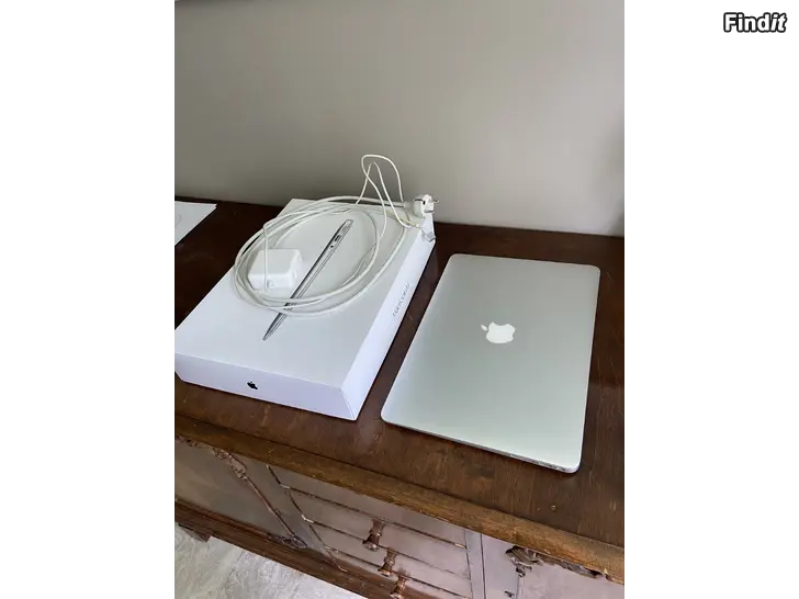 Säljes MacBook Air 13-inch