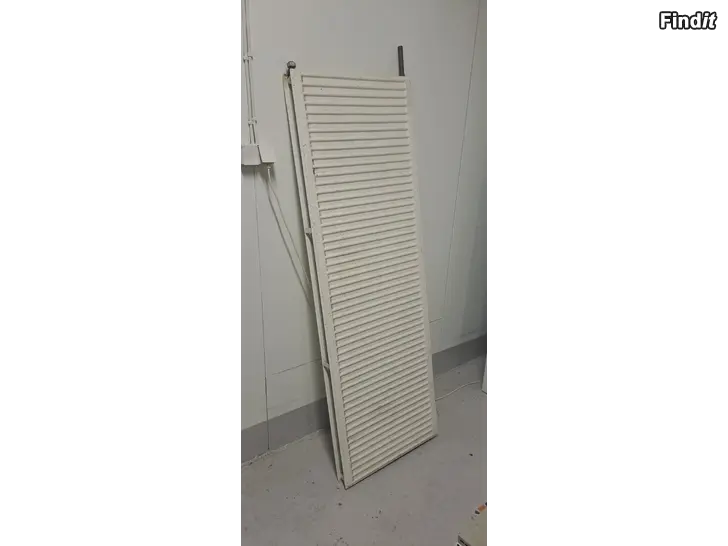 Myydään Värmebatteri med konvektorplåt