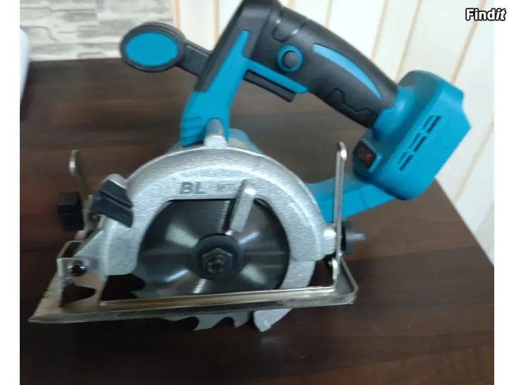 Myydään Milton Akkukäyttöinen Pyörösaha, makitan akku käy