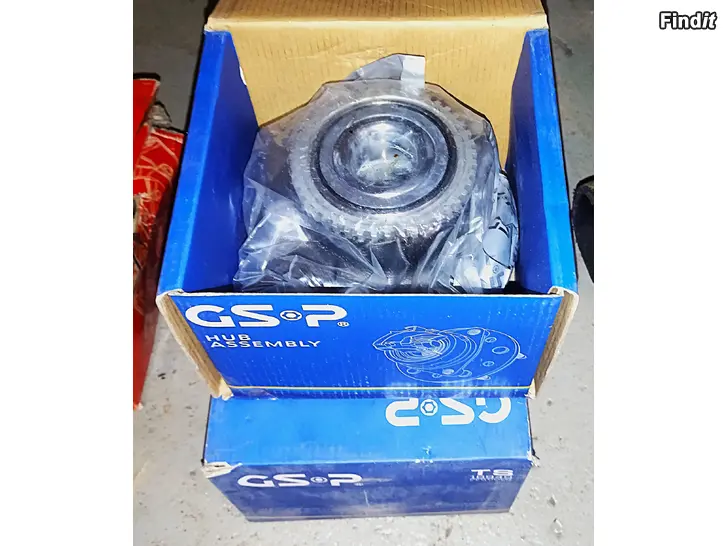 Säljes Pyörän napa laakeri ja abs kehä. Mazda ja Alfa Romeo