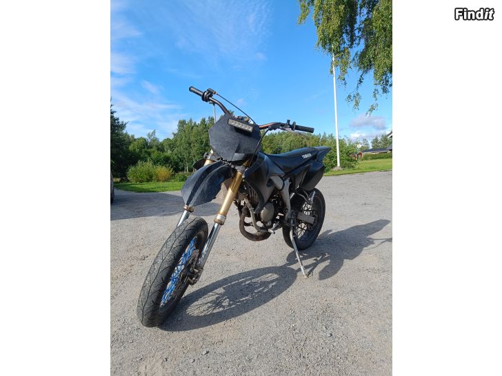 Myydään Yamaha dt