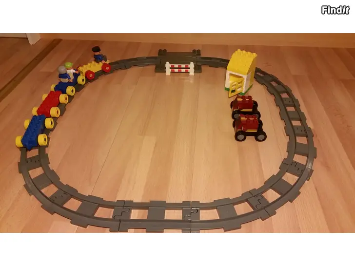Säljes Lego Duplo junarata  ja tarvikkeet 22e