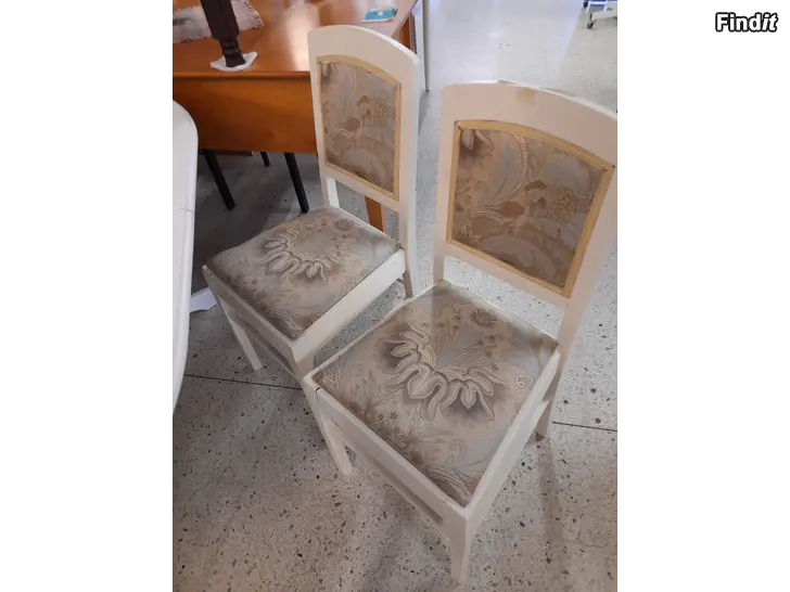 Säljes Olika köksstolar