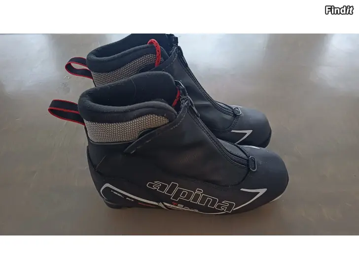 Säljes Skidskor Alpina