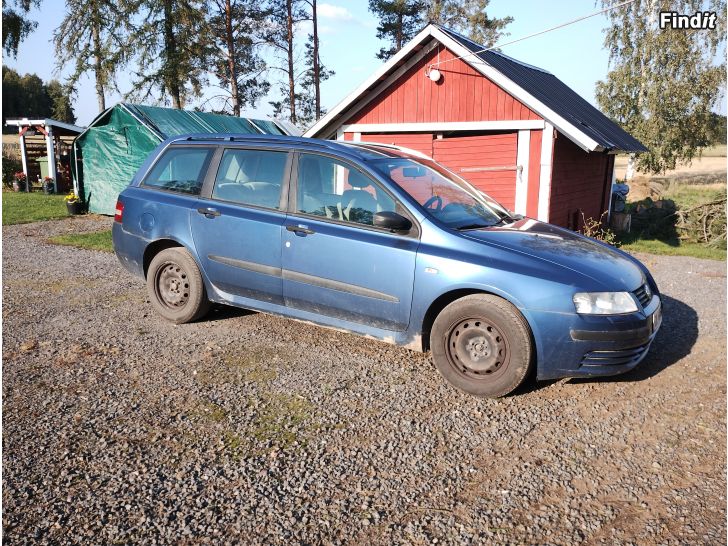 Myydään Fiat stilo farmari -05 1.4