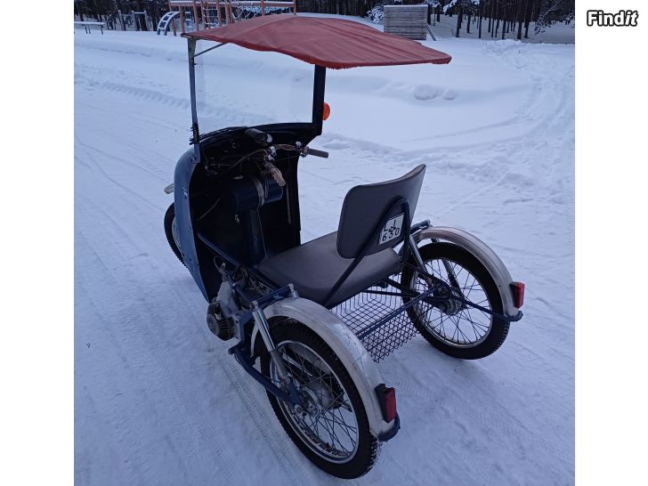 Myydään Invamopo erkkola