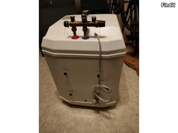 Myydään Vattenvärmare