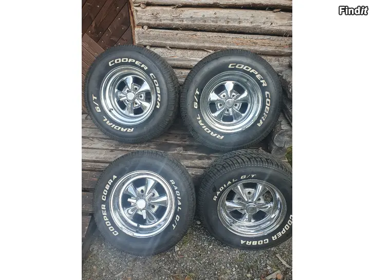 Säljes Mopar  däck och fälg, renkaat+vanteet 5x4,5