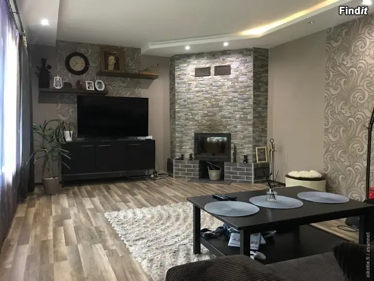 Myydään Egnahemshus säljes i Smedsby Korsholm 4R+1K+1WC+SAUNA+GARAGE