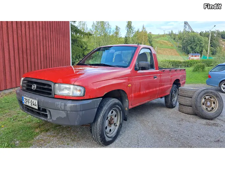 Säljes Mazda Pick-up B2500 TD 4WD besiktad med rep.behov