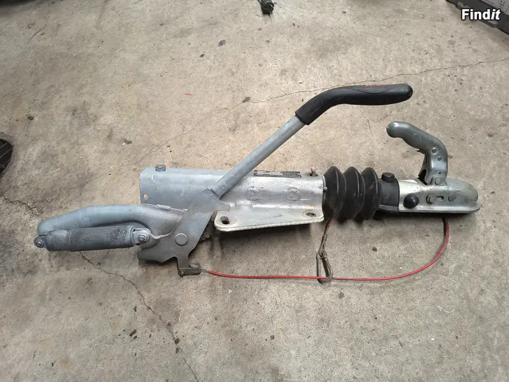 Säljes Knott kf17 kulkoppling med broms