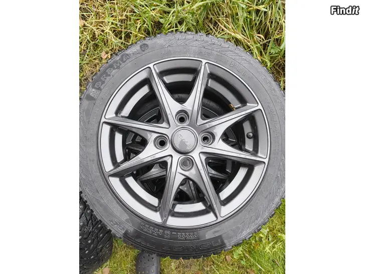 Säljes Vinterdäck Nokian Tyres Nordman 8