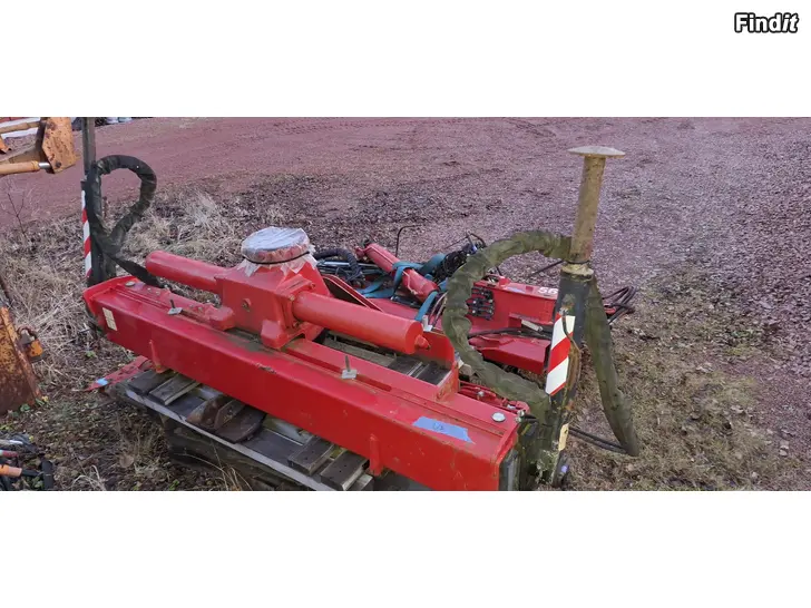 Säljes Ferarri 560 kran