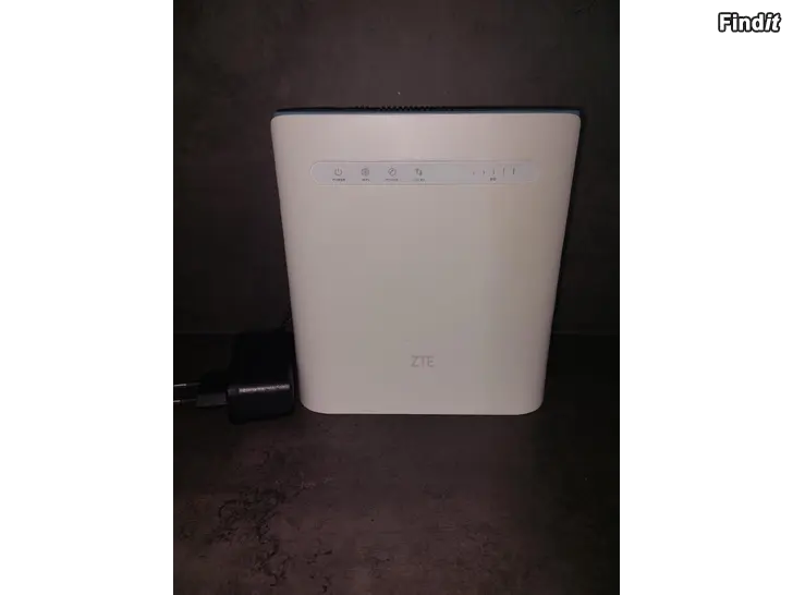 Myydään ZTE 4G  trådlös router