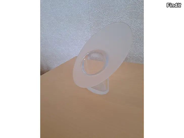 Säljes Iittala vas Marcel 18 cm