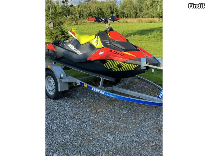 Säljes Sea doo spark trixx 2up