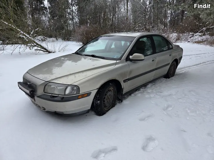 Myydään Volvo S80