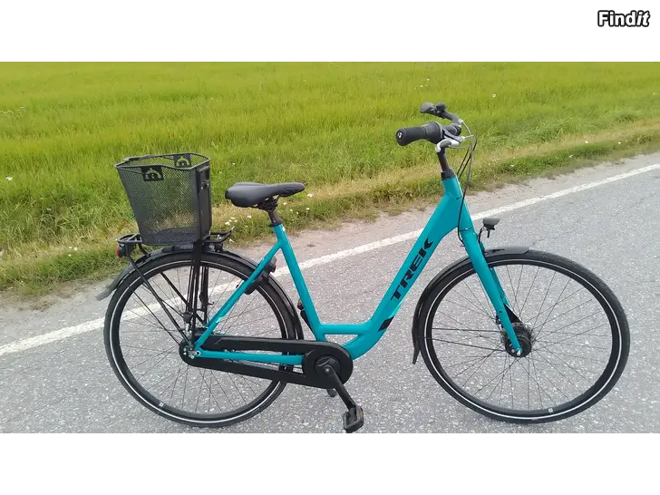 Myydään TREK