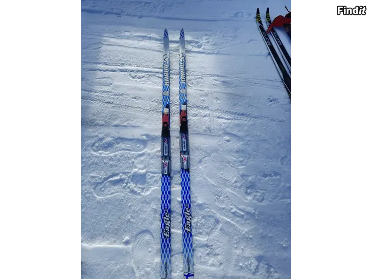 Myydään Karhu eagle xc skidor