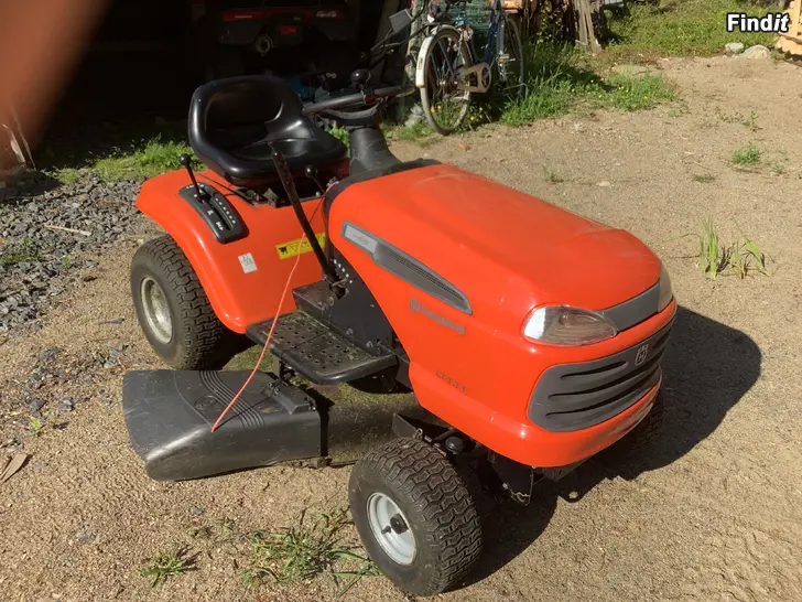 Myydään Husqvarna ajoleikkuri