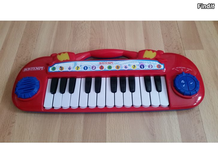 Säljes Bontempi lasten soitin leikkipiano 6e