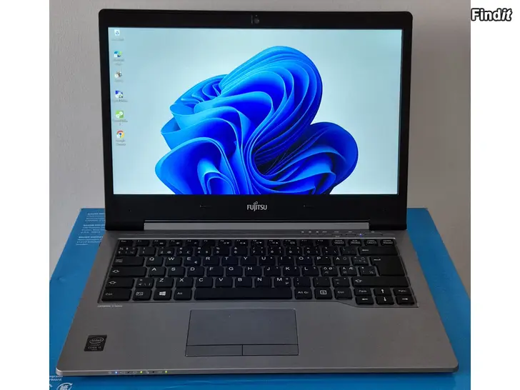 Myydään Fujitsu LifeBook U745 FHD14-inches i5-2.20GHz 12Gt 256Gt Win11PRO