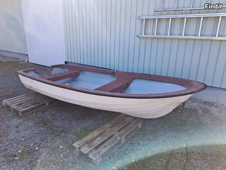 Myydään Kullabåt med honda 5hp