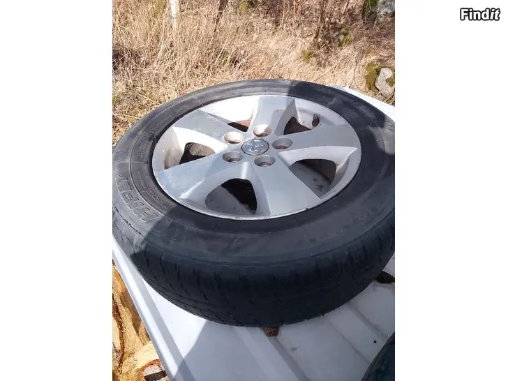 Myydään Vanteet j renkaat