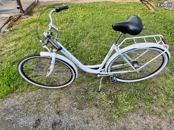 Säljes Damcykel 28