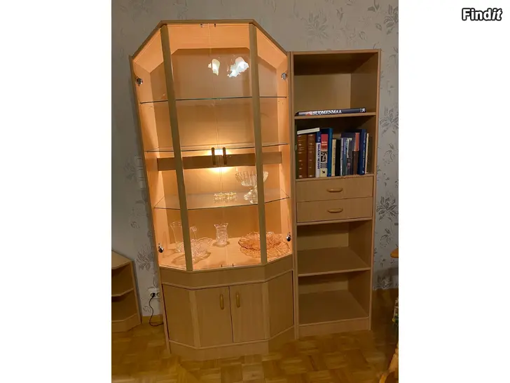 Myydään Vitriin ja palat