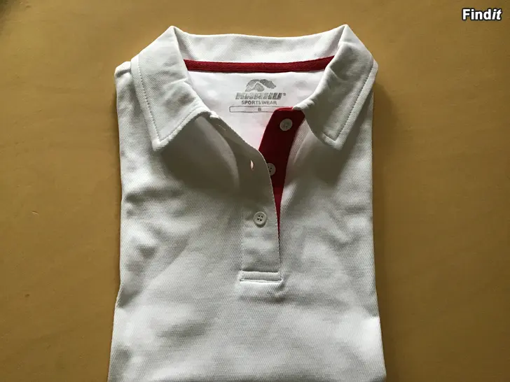 Myydään Ny Karhu Piké skjorta i vitt o rött