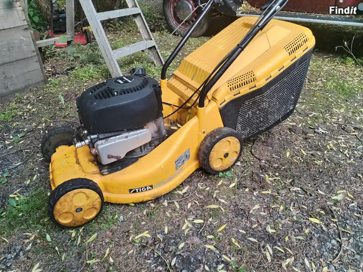 Myydään Stiga leikkuri
