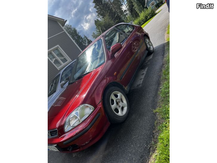 Myydään Honda Civic 1.4 iS SAGA