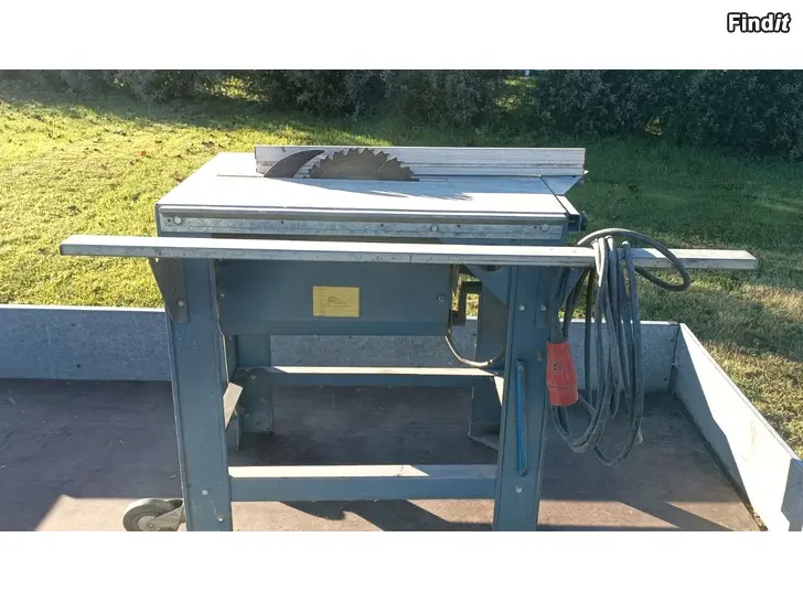 Säljes Lutz Jumbo 2000 byggsåg / bordsåg 3 kW 380 V