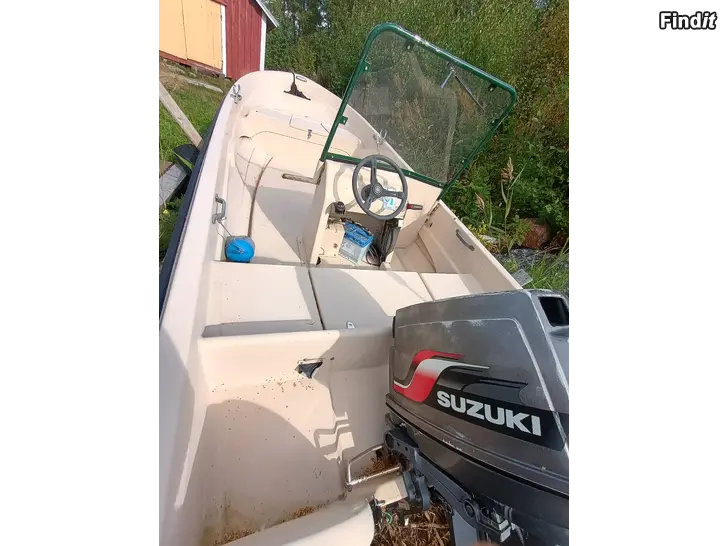 Säljes Rönnqvist 500,suzuki 30 hk.elstart