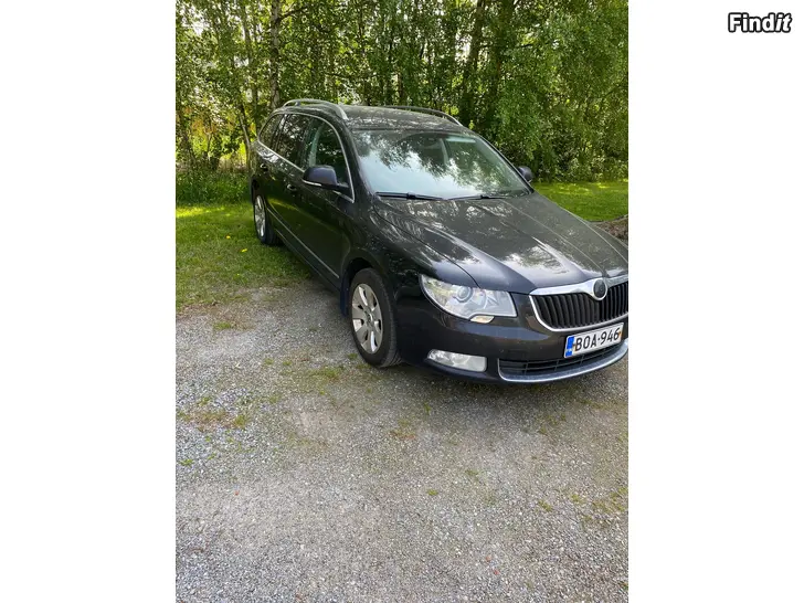Säljes Skoda superb 2.0D 103 Kw Nybesiktad