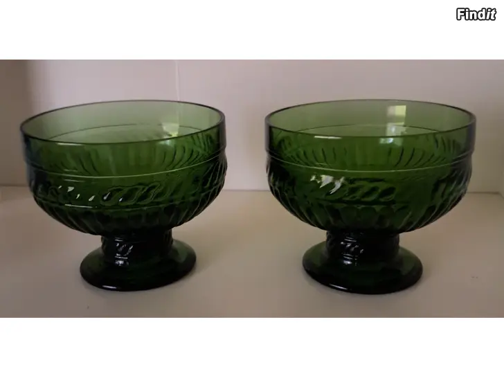 Säljes Riihimäen Lasi Oy, Olga jälkiruokakulho, vihreä