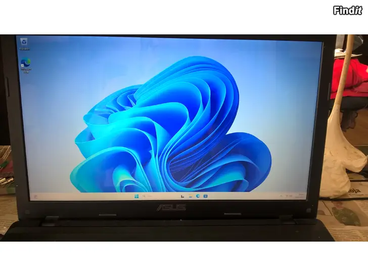 Myydään Asus F75v  i5  8gb ram 480gbssd  win11