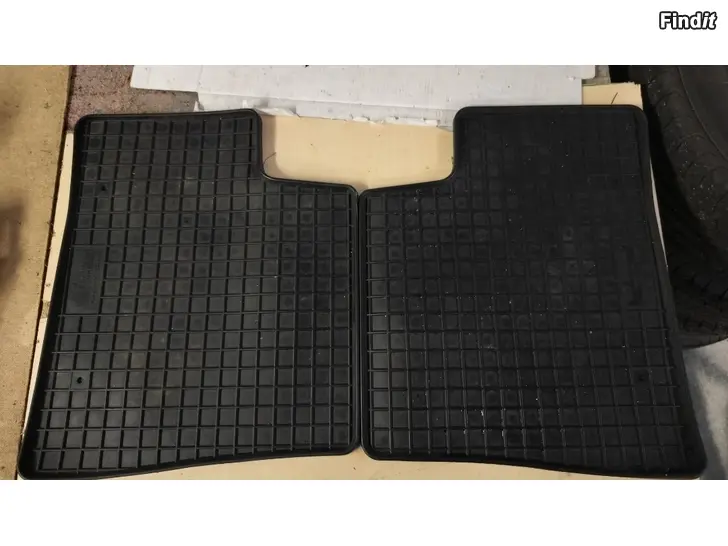 Myydään Takamattot