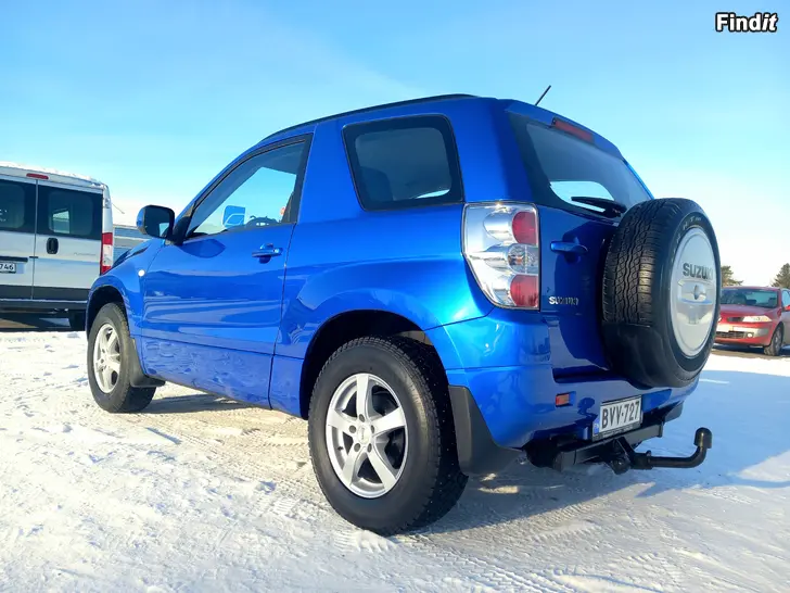 Myydään Suzuki Grand Vitara 1.6 Bensa 4WD 3-ov. ON HIENO