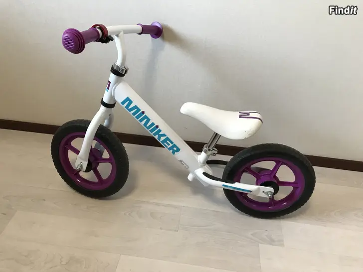 Myydään MINIKER potkupyörä